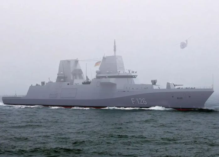 Damen / Public domain F126 Niedersachsen