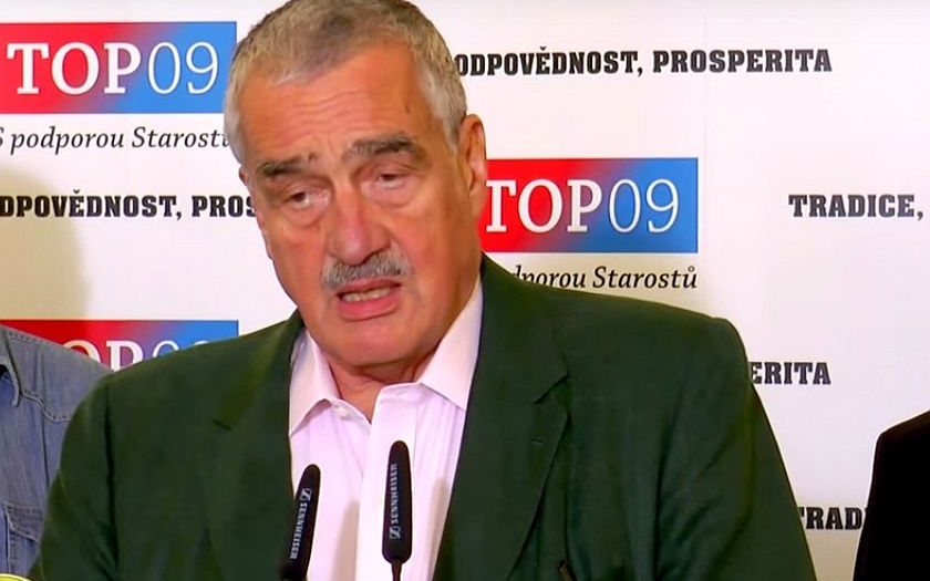 Karel Schwarzenberg varoval poslance před demagogy a zastal se české vlády v otázce uprchlíků