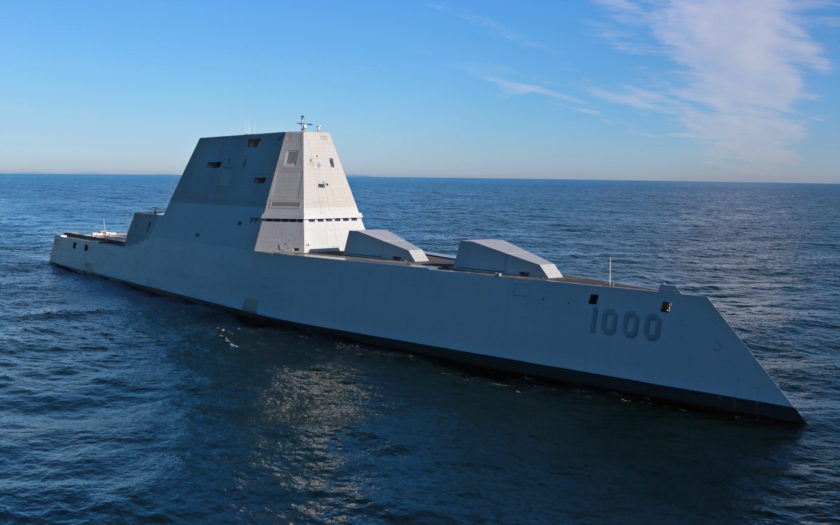 VIDEO: Torpédoborec USS Zumwalt úspěšně vypálil raketu SM-2