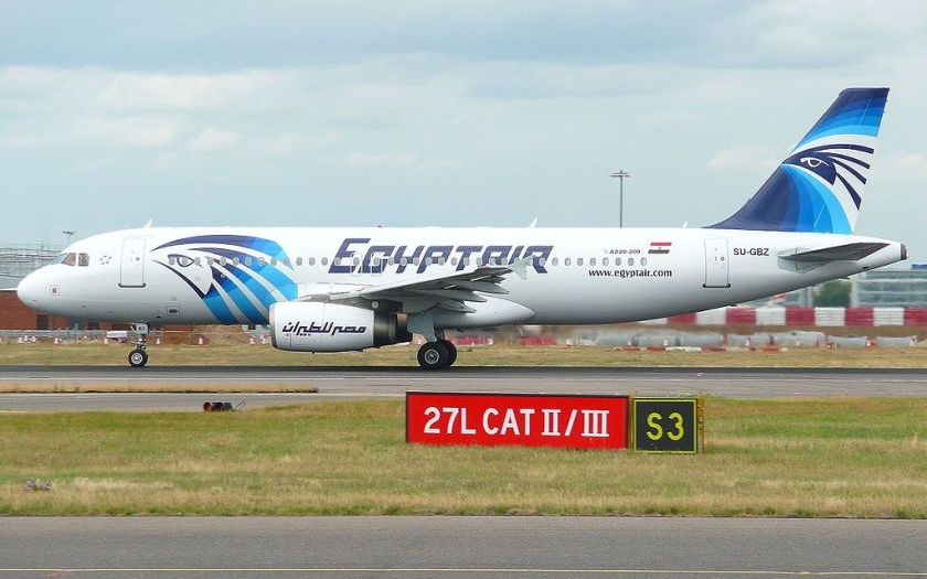 Osud letu egyptského Airbusu stále neznámý