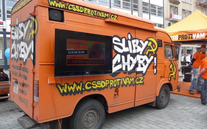 STEM: Obliba ČSSD klesla, volby by ji dostaly na úroveň KSČM