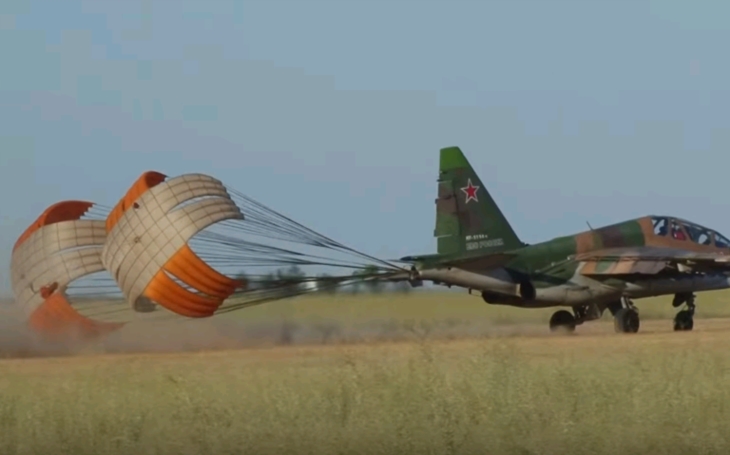 Netradičný štart SU-25