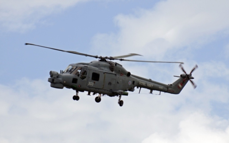 Zmodernizovaný vrtulník Super Lynx Mk21B se úspěšně předvedl ve Velké Británii