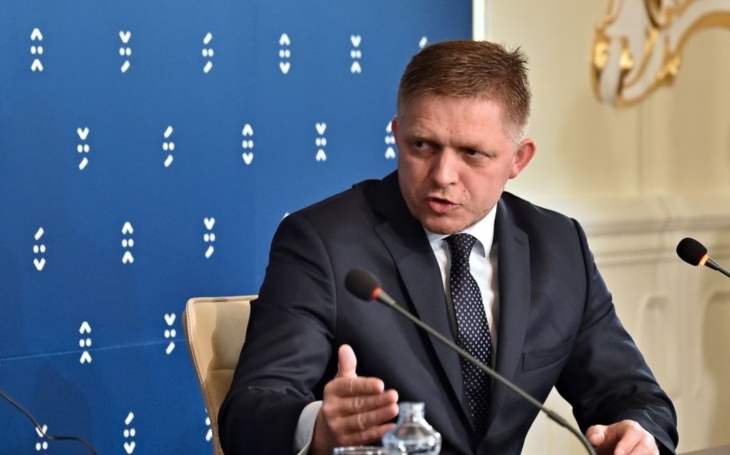 Fico chce, aby Kiska uhradil milion eur za lety vládní letkou