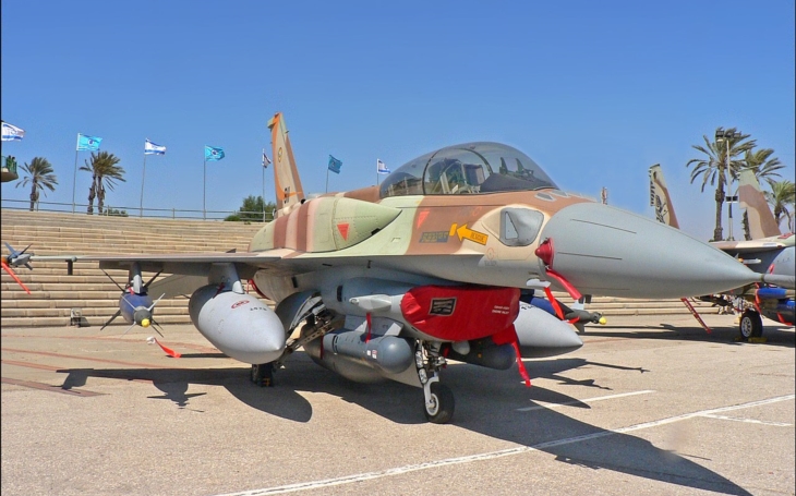 Izrael sestřelil íránsky dron vyslaný ze Sýrie, přišel o stíhačku