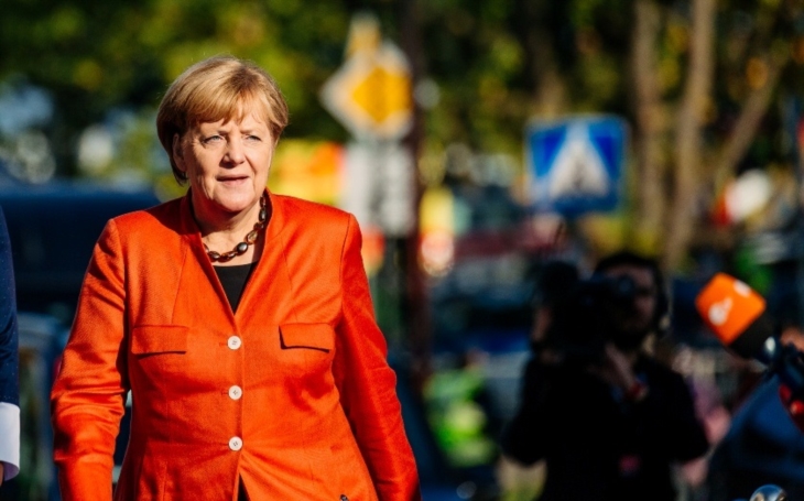 Odchod Merkelové z čela CDU bude mít dopady také na AfD
