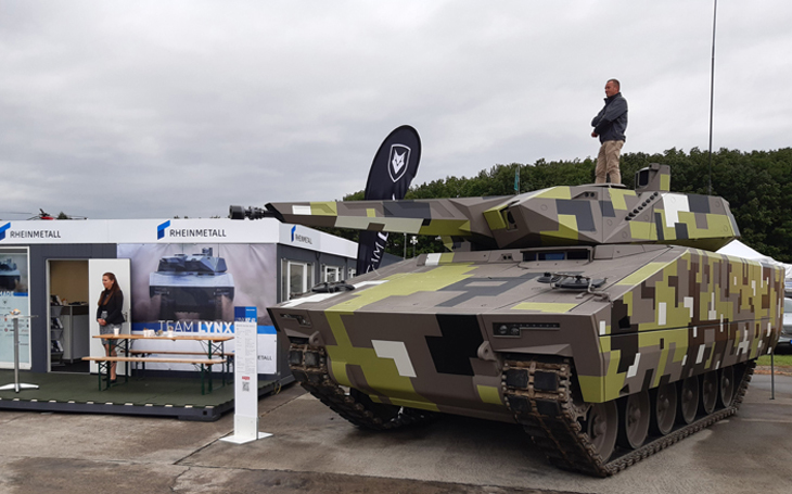 Viceprezident Rheinmetallu: LYNX KF41 je pro Českou republiku nejhospodárnějším řešením