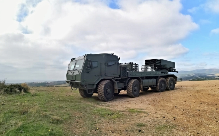 VIDEO: Řecká armáda úspěšně otestovala český raketomet RM-70 Vampire z Excalibur Army