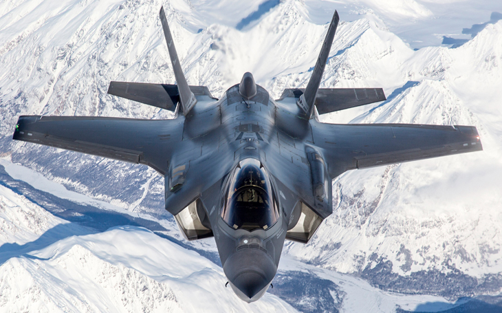 Hotovo, smlouva o víceúčelových F-35 s USA uzavřena. Přezbrojení do roku 2035