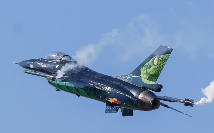 Ukrajinské F-16 jako lovná zvěř pro Su-30SM? Utkvělá představa Rusů