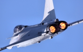 Video. RAF likviduje islámskému státu ropné pole