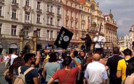 Ministr vnitra Chovanec: ”Akce na Staroměstském náměstí je výrazem politického a občanského kreténismu”