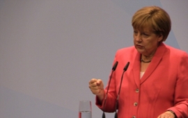 Merkelová se jasně vymezila vůči sociální demokracii a Martinu Schulzovi, který se může stát jejím ,,hrobařem”