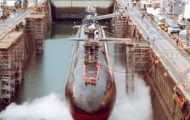 VIDEO: USA zvyšují tlak na KLDR. Atomová ponorka USS Michigan dorazila k jihokorejským břehům