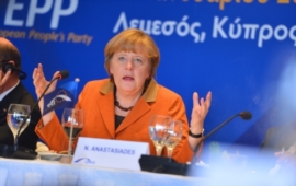 Koaliční vyjednávání ukázalo, že je Merkelová za zenitem