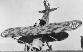 Mussoliniho Sokol Fiat CR-42 byl připraven na válku v Evropě již roku 1937