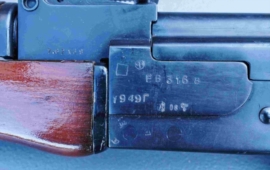 Kalašnikov z první série. Video Takticoolny o AK-47 z roku 1949