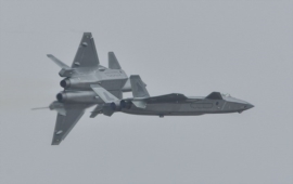 F-35 vs. J-22: Čínský ,,Mocný drak