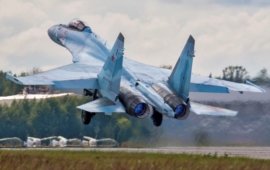 Křehké spojenectví? Írán projevil zájem o ruské stíhače Su-35SE. Kontrakt zatím nebyl ...
