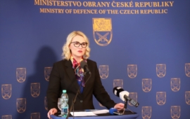 Ministryně obrany bilancovala rok 2022. Rychlejší akvizice a podpora domácího průmyslu. Leopardy jako ideální řešení. Obrana jako vládní priorita
